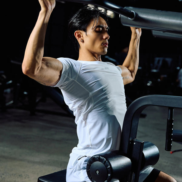 Công nghệ Quick-Dry (Nhanh khô) giúp bạn luôn khô thoáng ra sao?