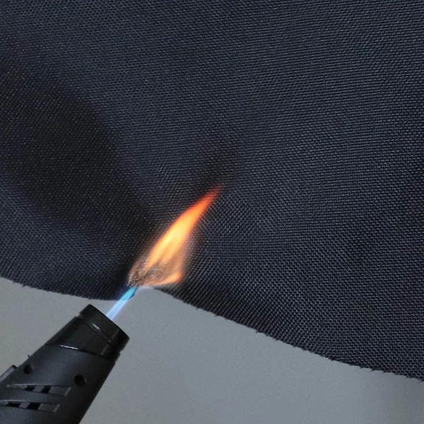 Vải chống cháy (Flame-retardant) hoạt động như thế nào?