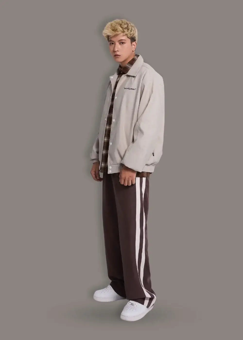 Quần Jogger Corduroy Ít Nhăn Seventy Seven 33 Xám Nâu Đậm - YaMe.vn