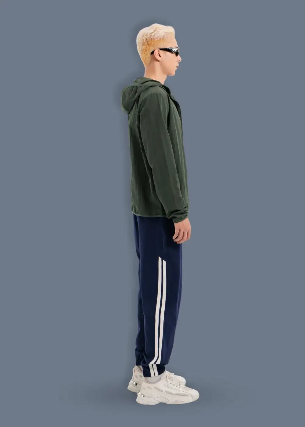 Quần Jogger Dù Nhẹ Nhanh Khô Seventy Seven 34 Xanh Dương Đậm - YaMe.vn