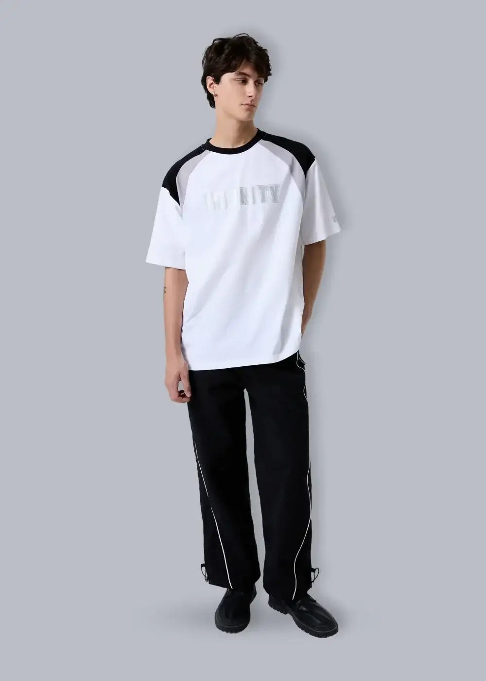 Áo Thun Cotton Mềm Mịn Phối Màu No Style M3 Trắng Đen - YaMe.vn