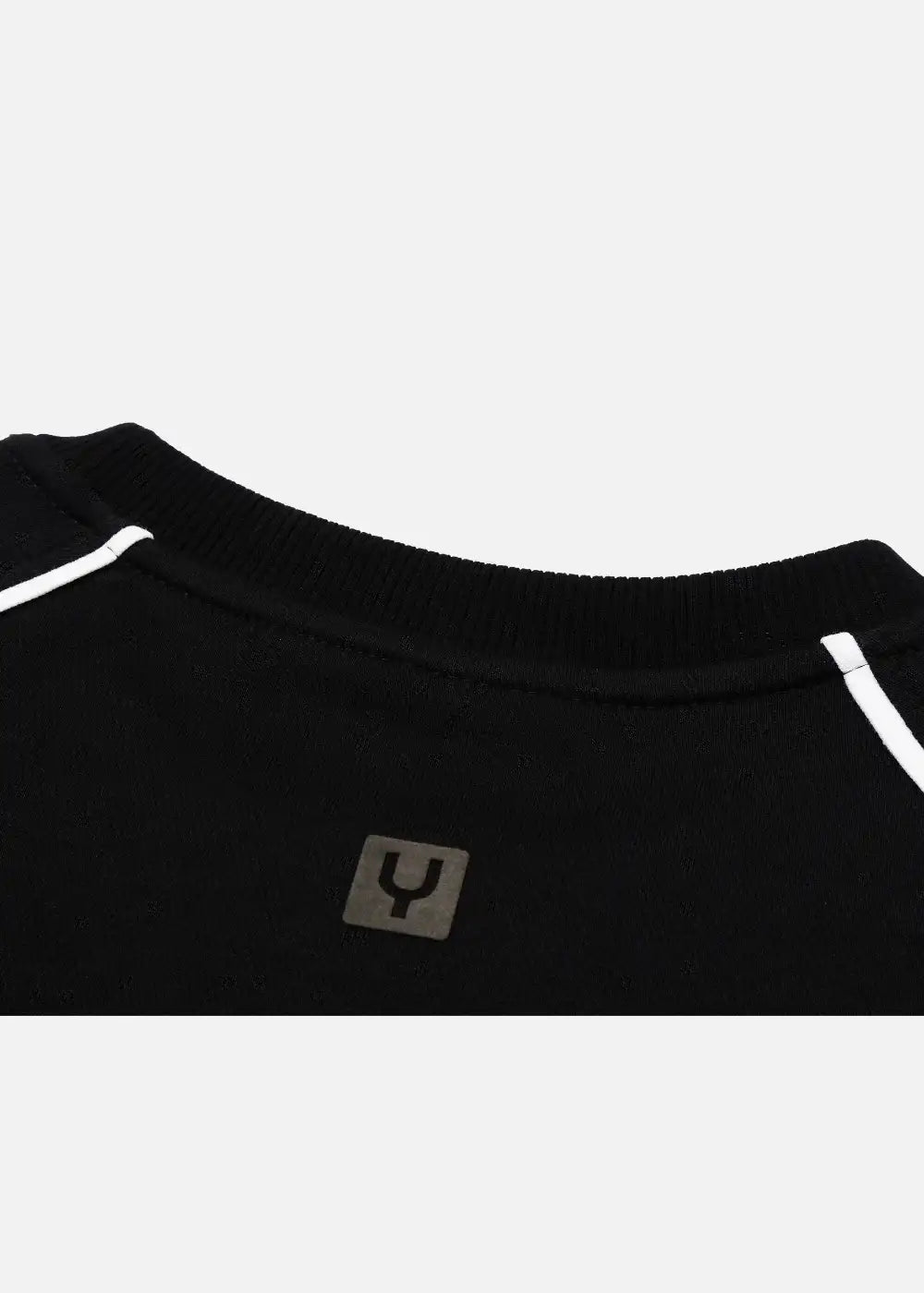 Áo Thun Sweater Raglan No Style M16 Đen - YaMe.vn
