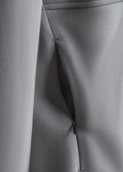 Áo Khoác Hoodie Mịn Mát Ít Nhăn The Minimalist 024 Xám Nhạt - YaMe.vn