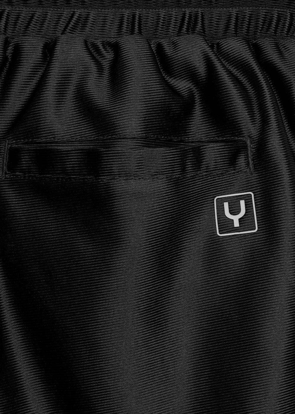 Quần Short Thun Vải Shiny Ít Nhăn No Style M157 Đen - YaMe.vn