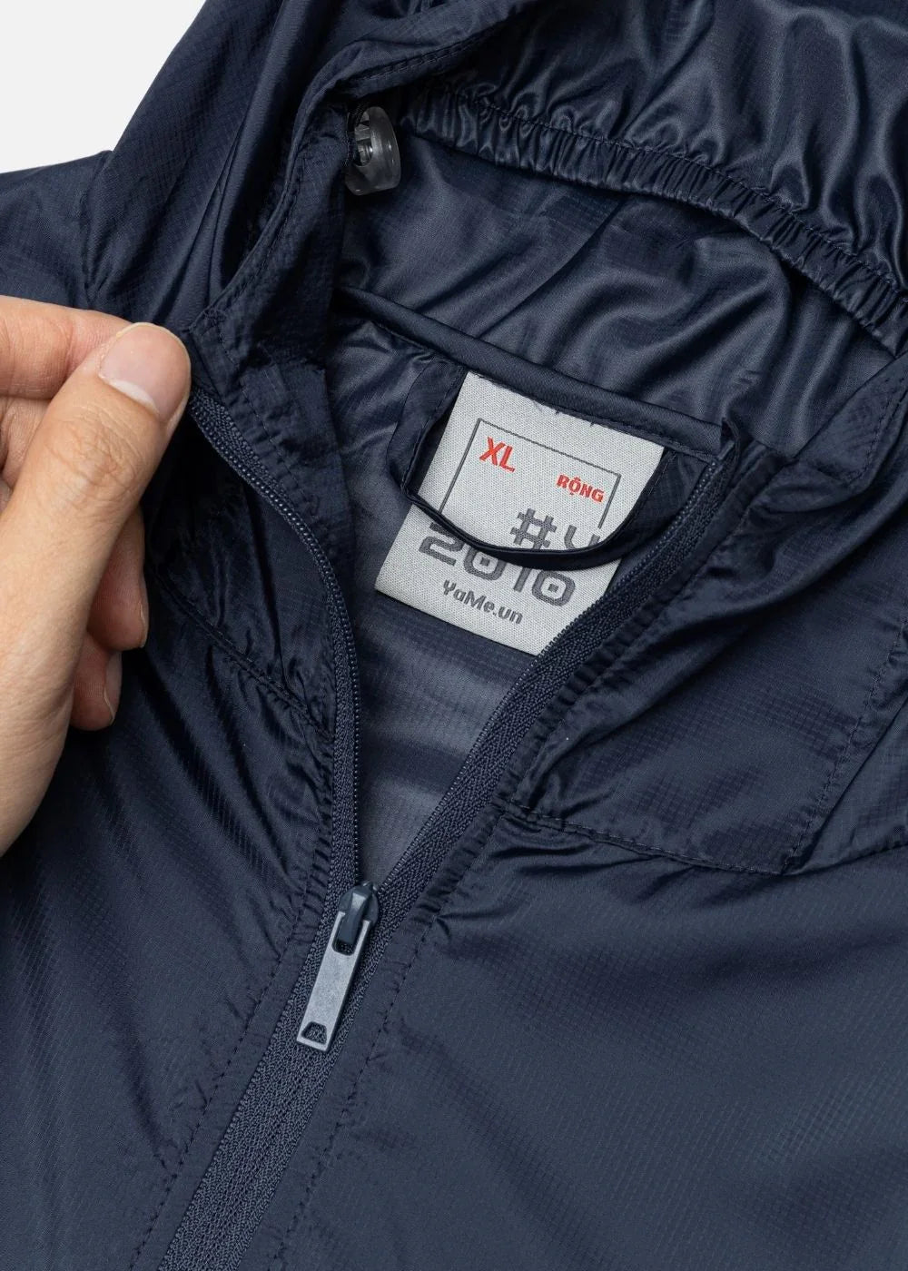 Áo Khoác Gió Parka Siêu Nhẹ Gấp Gọn Thông Minh Non Branded 046 Xanh Dương Đậm - YaMe.vn