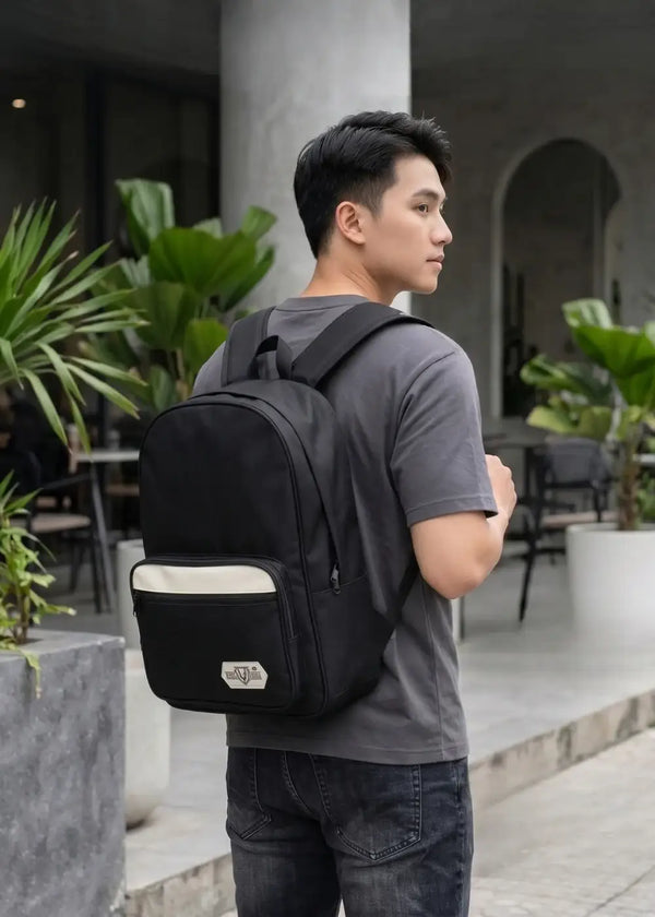Balo Essential Chống Sốc Khởi Nguyên 010 Đen