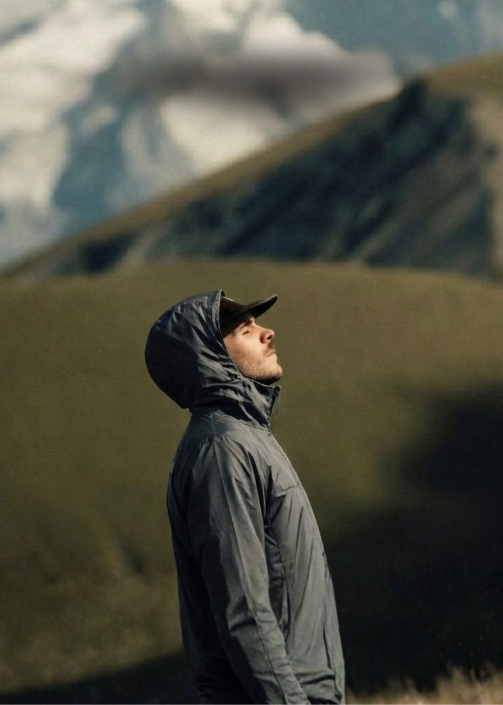 Áo Khoác Parka RainShield™ Trượt Nước Siêu Nhẹ Gấp Gọn 2 Kiểu Non Branded 046 Màu Xám Đậm Dáng Rộng Rãi F4