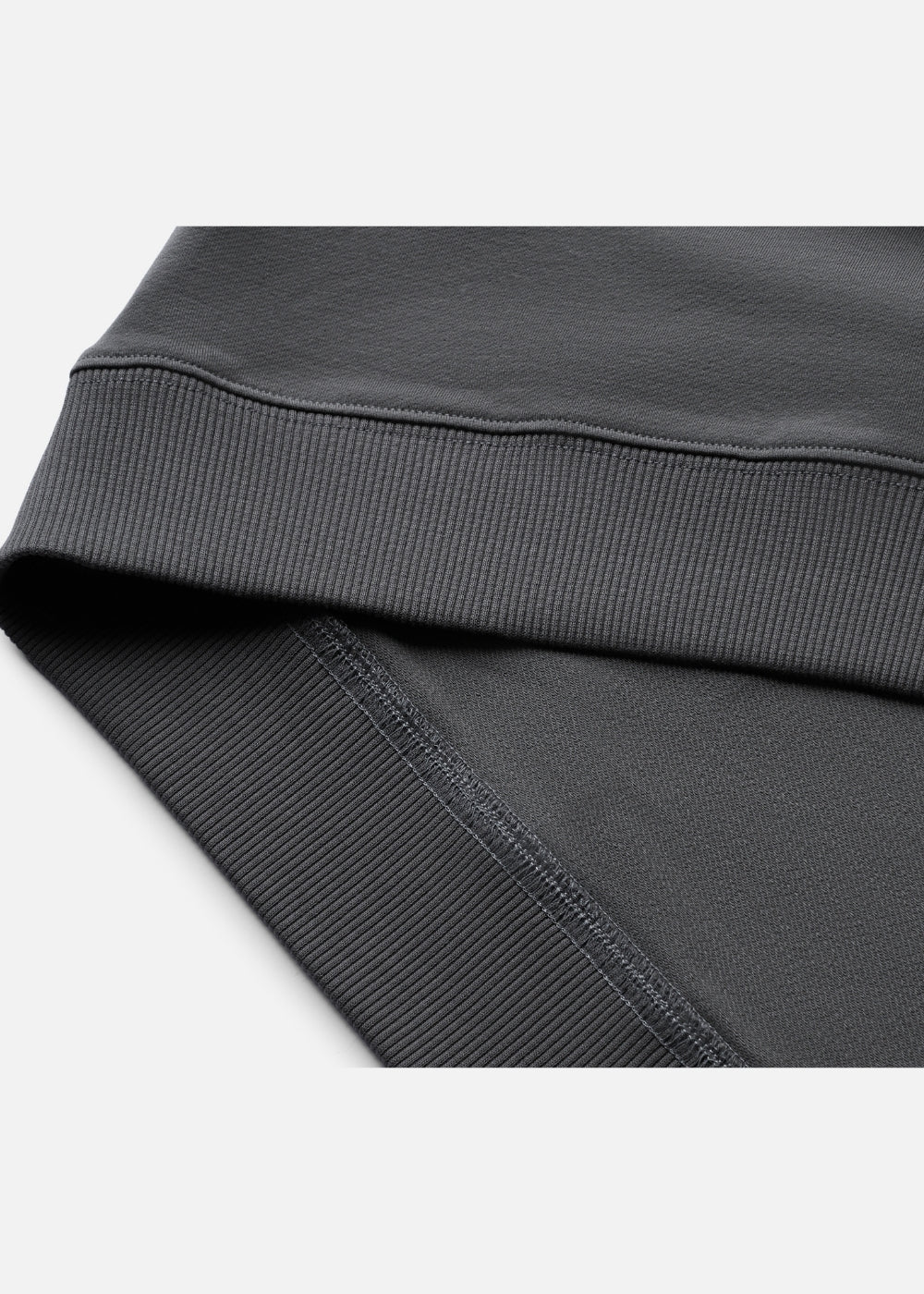 Áo Thun Dáng Vuông Vai Raglan CloudTouch™ Vải Êm Ái In Chữ In Nổi The No Style 204 Màu Xám Đậm Dáng Rộng Rãi F4