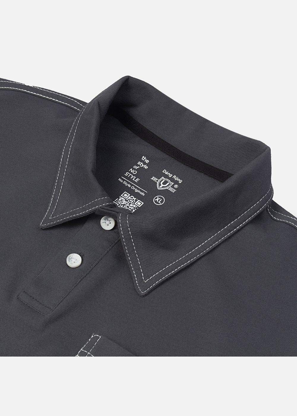 Áo polo nam màu xám than, cổ bẻ chỉ trắng, thiết kế tinh tế, chất liệu mềm bền, tôn dáng nam tính