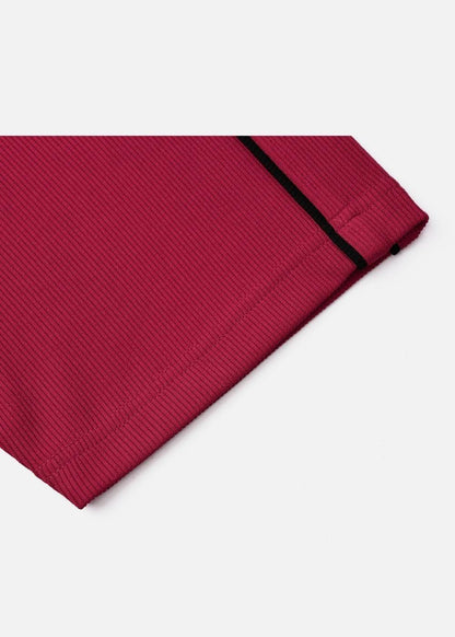 Áo Thun Tay Ngắn Vải Ribbing Co Giãn Seventy Seven 45 Đỏ Đậm - YaMe.vn