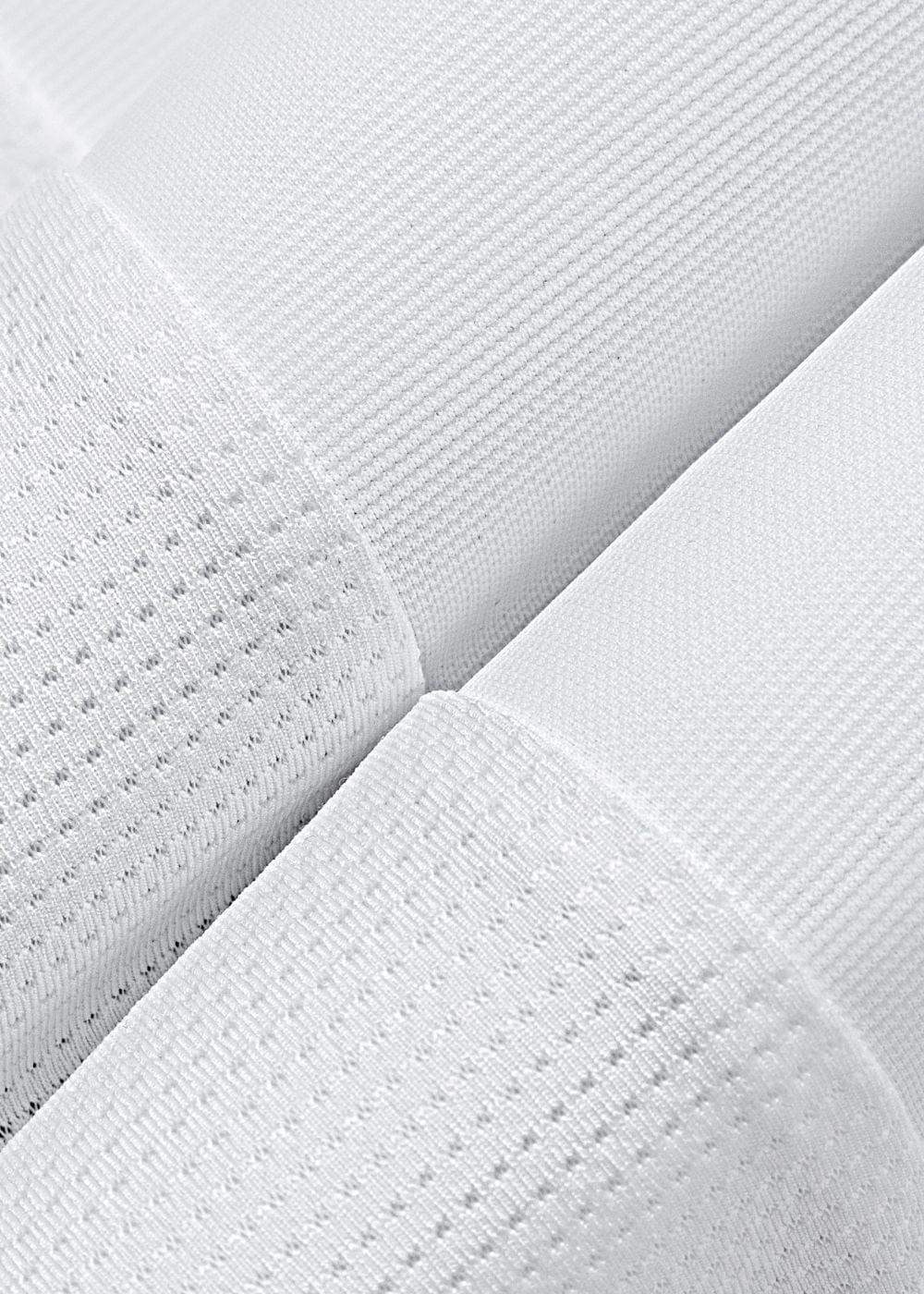 Áo Thun Tay Dài Thể Thao Ultra Stretch The Trainer 005 Trắng - YaMe.vn