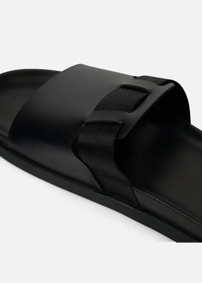 Dép Đế Thấp Slide Slipper #Y2010 16 Đen - YaMe.vn