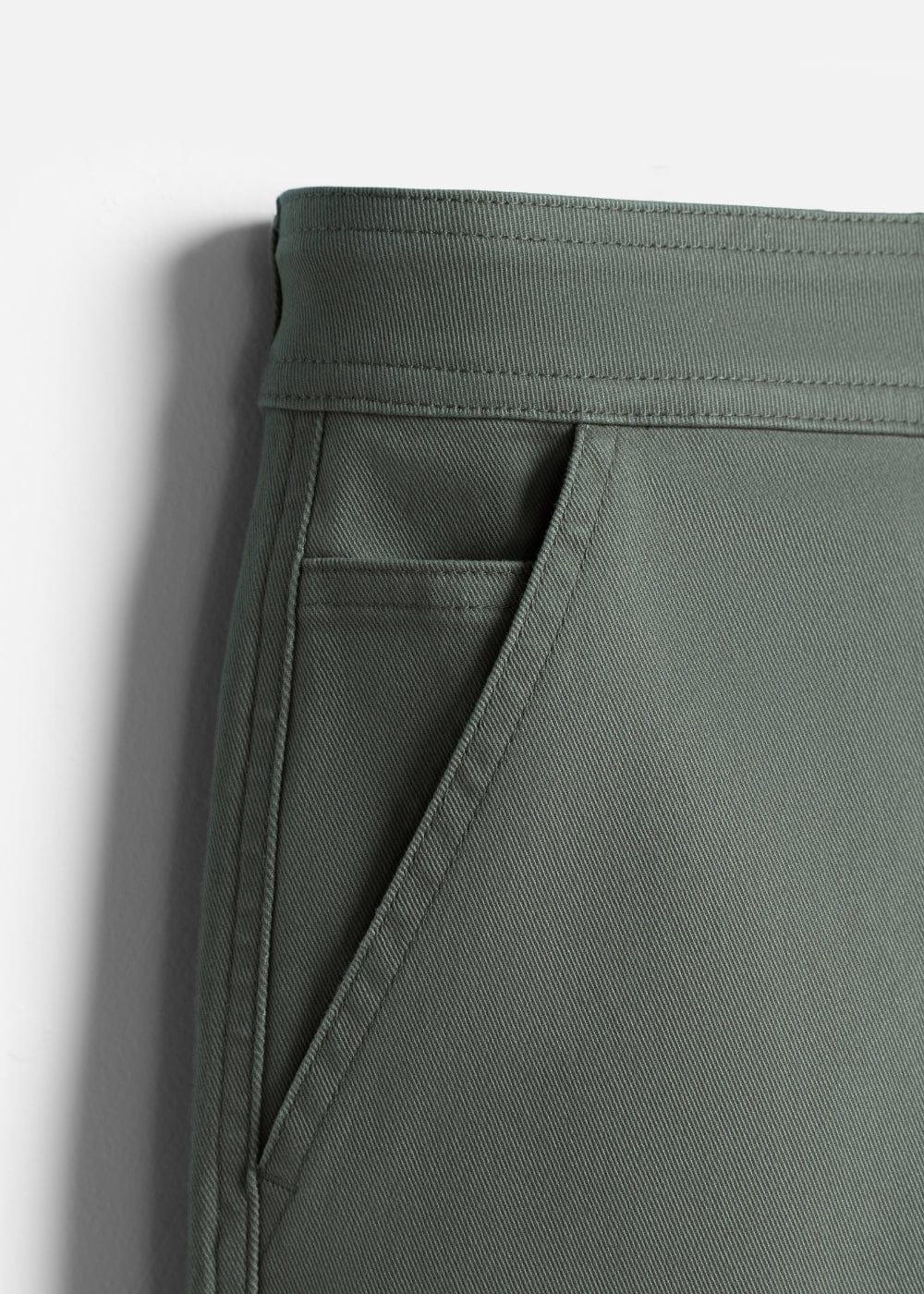 Quần Jean Short Loose Fit Nhiều Túi Multi-Color Jean 013 Xanh Lá Đậm - YaMe.vn