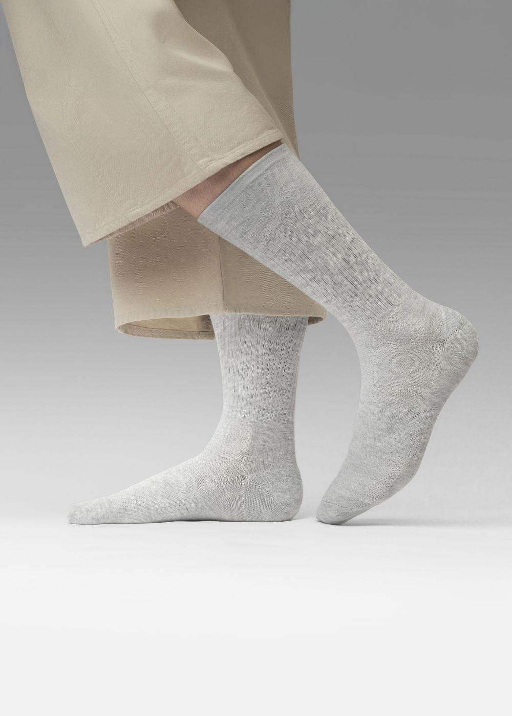 Vớ Cổ Trung Công Thái Học 90° Dệt Lưới Thoáng Khí C001 Xám Nhạt - YaMe.vn
