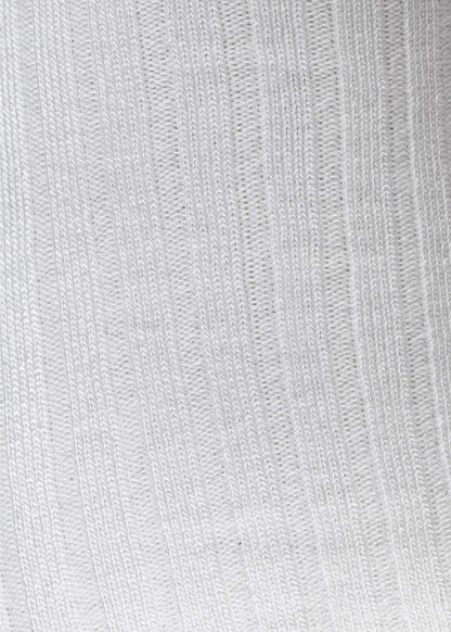Vớ Cổ Trung Công Thái Học 90° Kháng Khuẩn Khử Mùi C002 Trắng - YaMe.vn